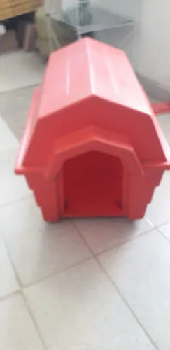 Casinha de cachorro bom estado.
