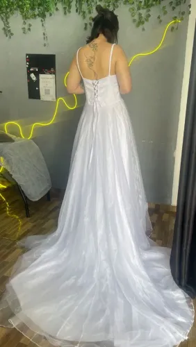 Vestido de noiva (veste até tamanho 42)
