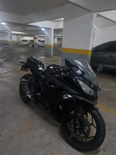 KAWASAKI / NINJA - 2013 - Cor Preta