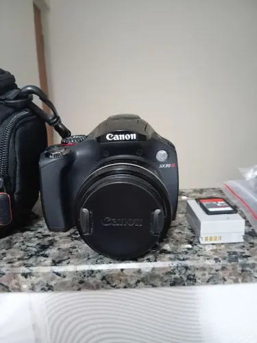 Não envio, câmera canon Powershot SX30 IS perfeita e com todos os acessórios 