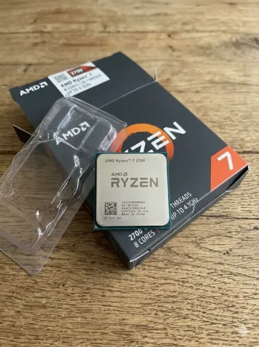 Processador AMD Ryzen 2700 8/16 AM4 (Sem cooler box)