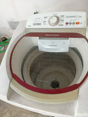 Mecânismo e motor de máquina Brastemp