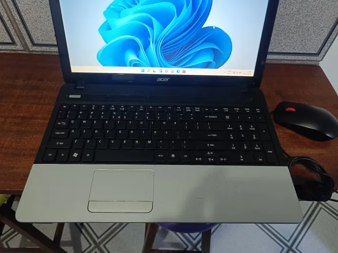 Notebook Acer core i5/4gb/500gb/wi-fi webcam hdmi windows 10 office ler anúncio 