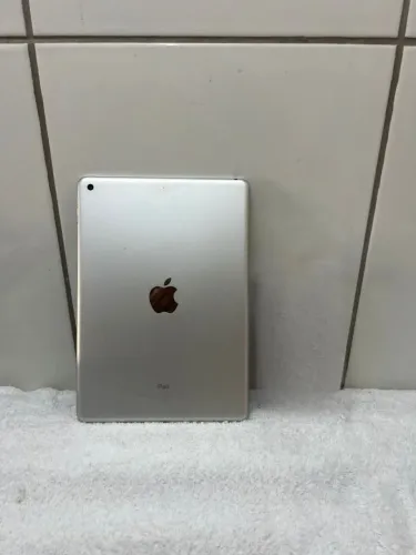 iPad 5ª Geração 32GB A1822 Wi-Fi + Touch ID | iOS 16.7.10 | Excelente Estado