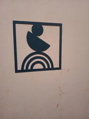 Deixei sua casa ? organizada e limpa chamei uma faxineira de responsabilidade e conf