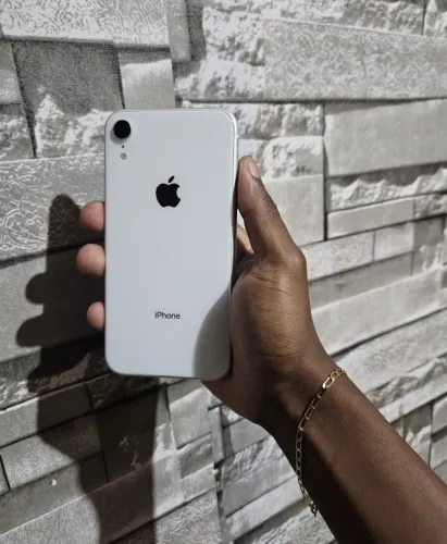 IPHONE XR - ZERO!