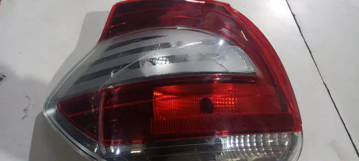 LANTERNA MOBI ORIGINAL COM A LENTE QUEBRADA LADO ESQUERDO