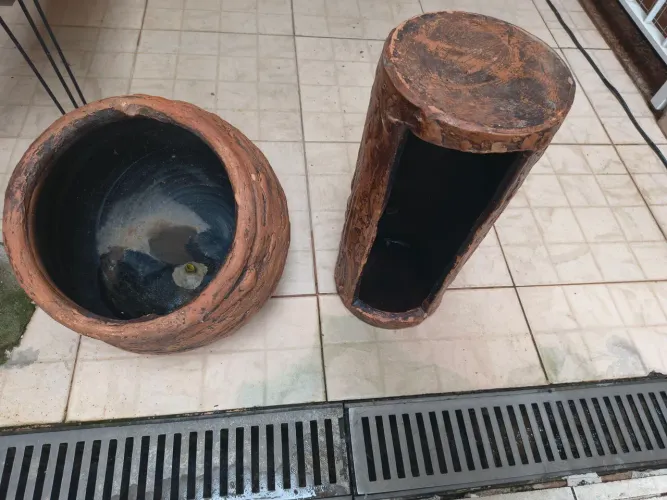 Vazo e coluna, ótimo para fonte. Aceito proposta.