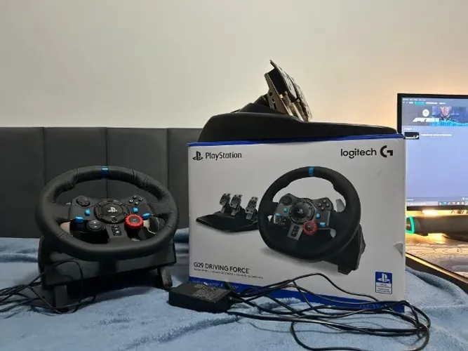 Volante Logitech G29 Driving Force + Pedais - Excelente Estado
