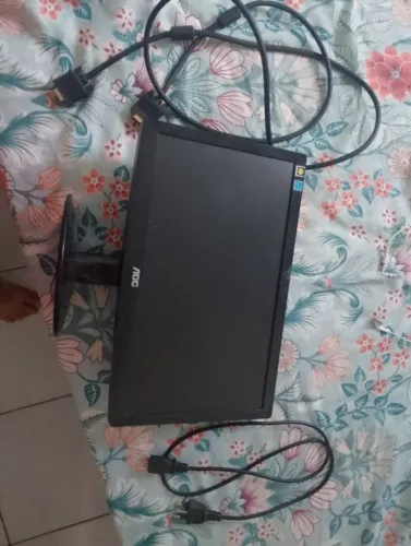 Monitor AOC e1621sw 16 Polegadas, Usado + Cabo de Força Energia e VGA(em perfeito estado)