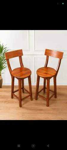 2 Banqueta alta de madeira