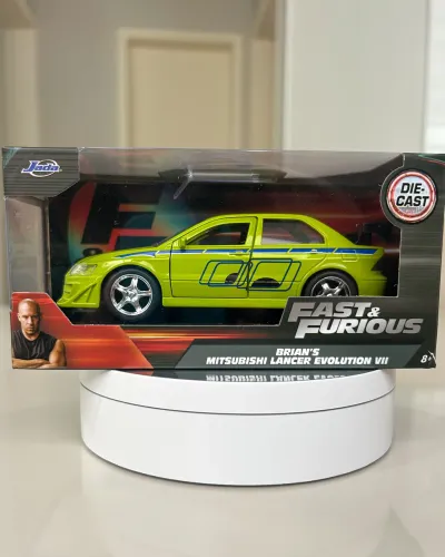 Carrinho miniatura Mitsubishi Lancer Evolution Original Jada Toys 1:32