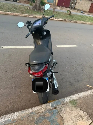 Vende se Honda Biz
