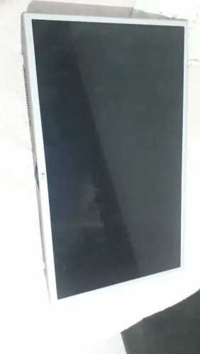 Vendo TV LG smart 32 seminova interessados zap *