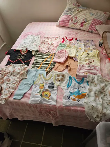 Roupinhas de bebê