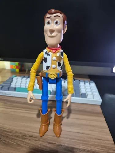 Woody Toy Story Mattel plástico