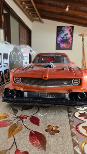 Auto modelo Arrma felony 6s