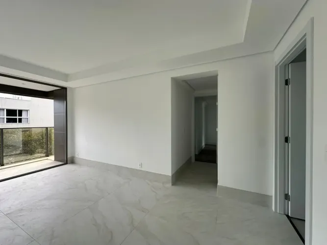 APARTAMENTO A VENDA 3 QUARTOS / SUÍTE 2 VAGAS