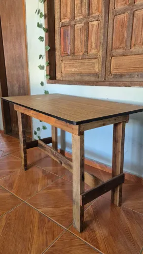 Mesa de madeira