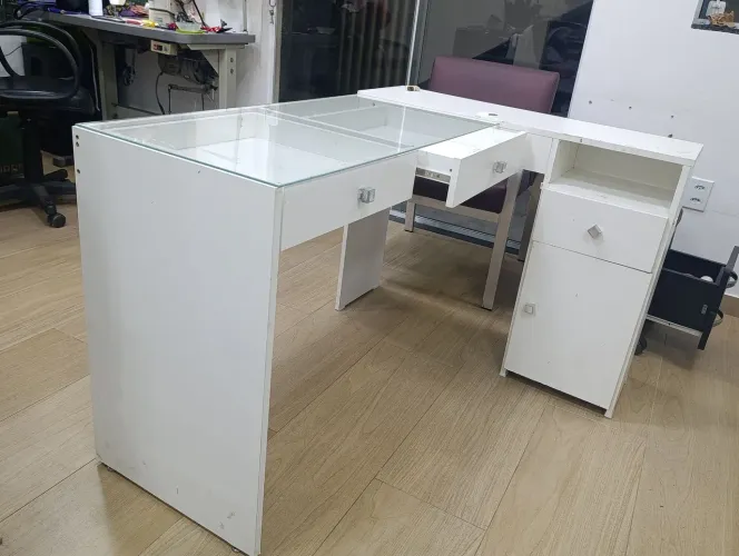 Mesa de unha de gel