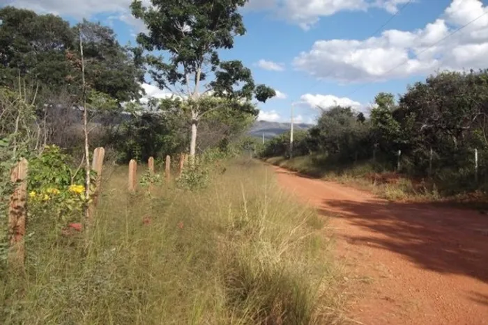 Grande oportunidade, chácara de 10.000m² no ?pé? da Serra do Cipó (Temos varias opções).