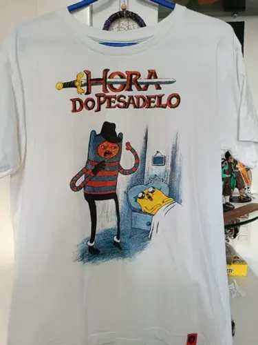 Camiseta Hora do Pesadelo -P