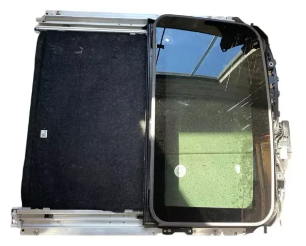 Teto Solar Corolla Cross 1.8 Hybrid Original *53