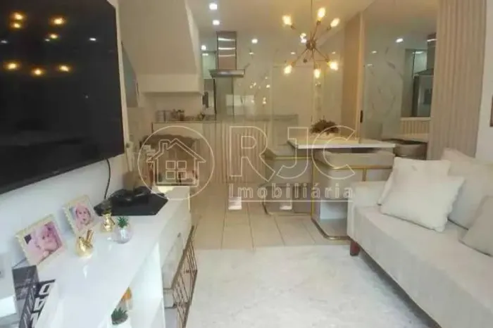 Duplex para venda com 113 metros quadrados com 3 quartos em Pechincha - Rio de Janeiro - R