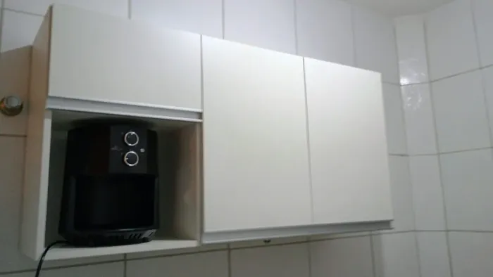 Armário aéreo duas portas +nicho