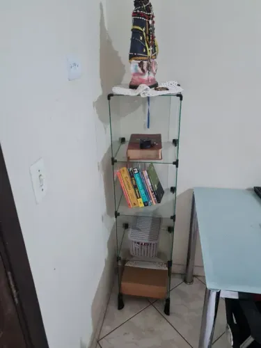 Pra loja Estante de vidro ótimo para lojas 4 módulos podendo aumentar