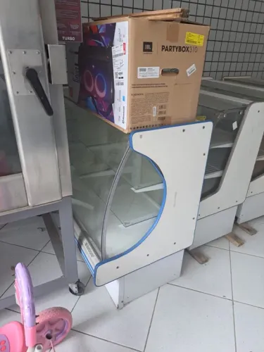 Balcão 1,40m pão/bolo Gelopar