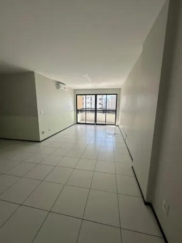 Apartamento na Península, 130 M², Projetado, Climatizado