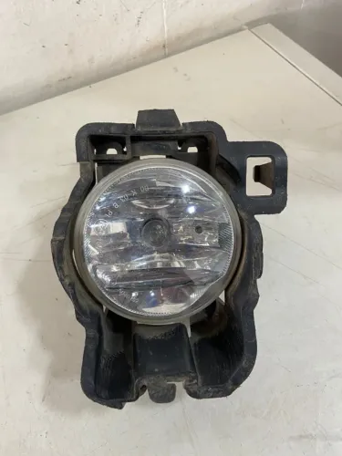 Farol de milha Peugeot 208