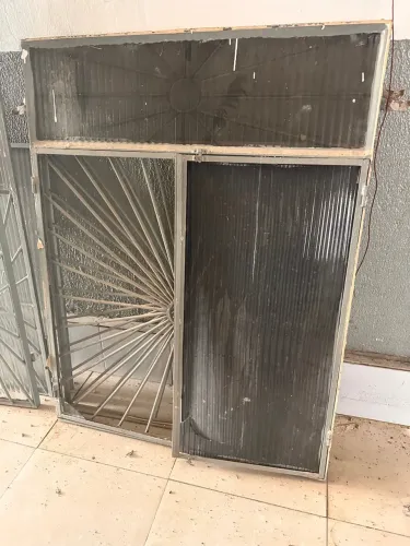 Janelas, portas e basculantes 