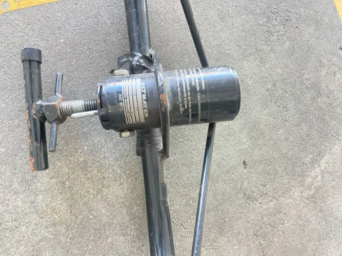 Suporte para bicicleta fixo em engate 