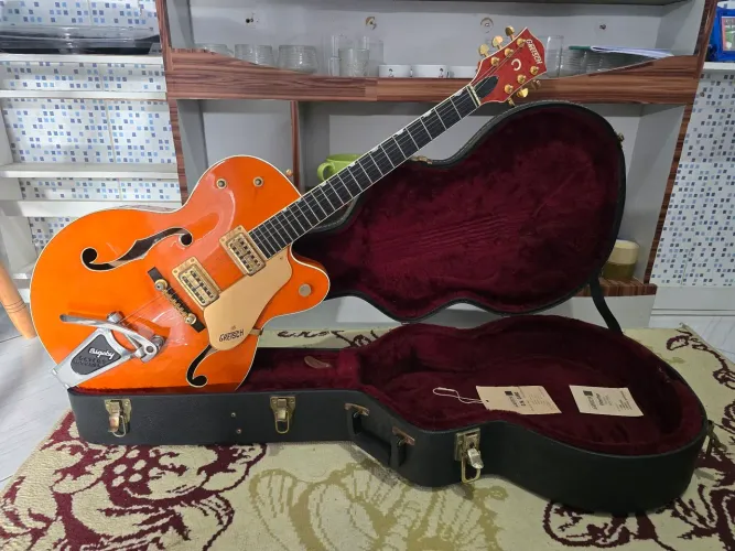 Guitarra Gretsch 6120-1960 Reissue 1960 japonesa 2001.