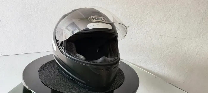 Capacete Helt Preto 60