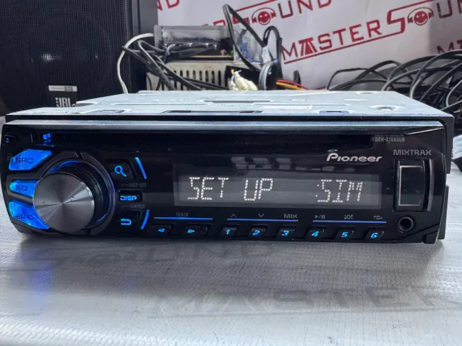 Cd usb radio Bluetooth Pioneer duas cores  deh-x1680ub na promoção so 499,99