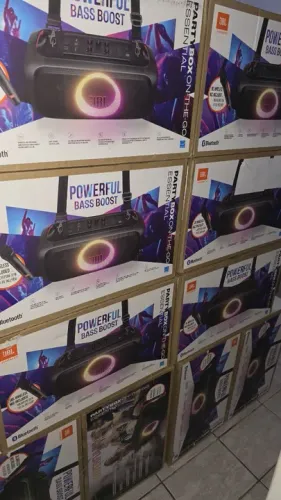 JBL Partybox On The Go - 1 ano de garantia, lacrada + microfone sem fio grátis!