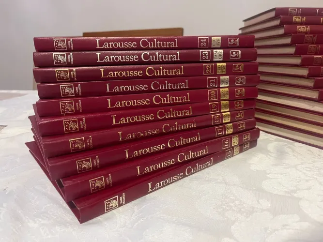 Enciclopédia (Livros colecionadores)