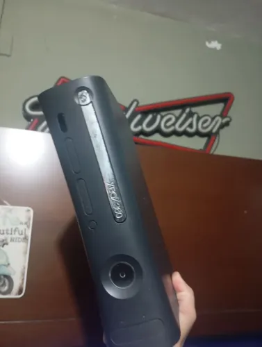 Xbox 360 ( fat) LEIA A DESCRIÇÃO, TEM DEFEITO!