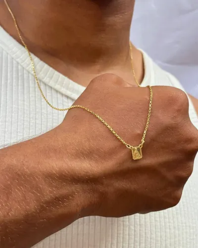 Escapulário Agápe Banhado a Ouro Italiano Romen