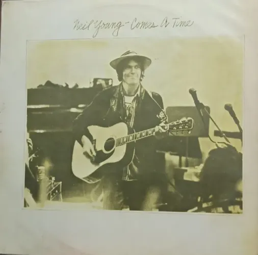 Lp Neil Young - Comes A Time 1978