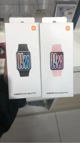 Xiaomi Mi Band 9 Pro (Rosa/Preto) - Parcelado sem Juros, Loja Física