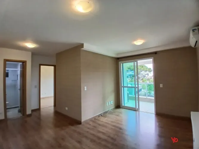 Apartamento de 02 quartos para alugar no Ecoville.