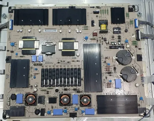 Placa da Fonte TV LG 55LX9500 (EAY60908901) - Leia o anúncio.