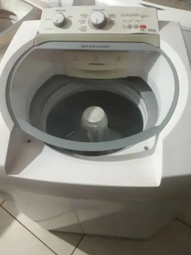 Máquina de Lavar Brastemp 11kg - CESTO DE INOX