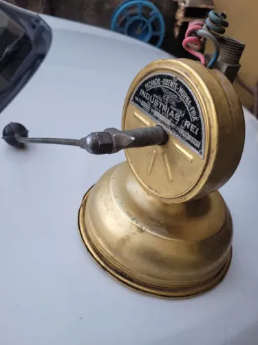 Chuveiro antigo,INDÚSTRIAS REI.