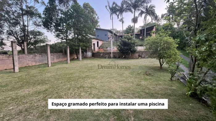 Chácara com 2 quartos à venda no Bairro Monte Alegre - Vinhedo/SP