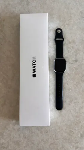 Apple Watch SE Gen 2 excelente